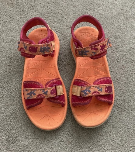 Girls childs clarks pink - girls,