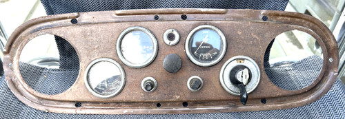 Dashboard instrument cluster