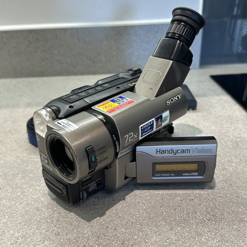 Sony ccd trv46e - hi8, camcorder