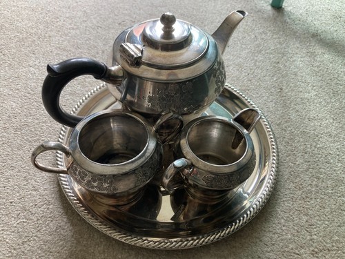 Vintage silver plated - silver, tea