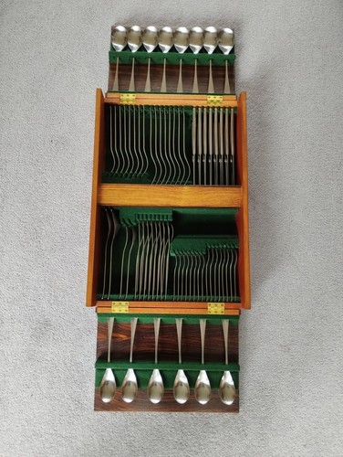 Rare 82pc robert - 82pc,