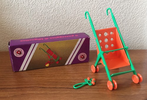 Vintage rare plastic - plastic, pedigree