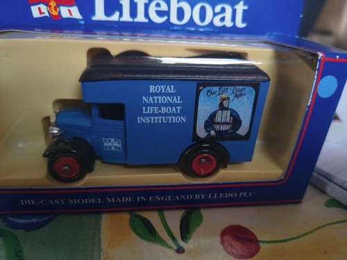Royal national lifeboat - national,