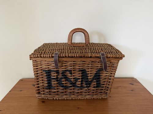 Carry basket picnic - carry-on,