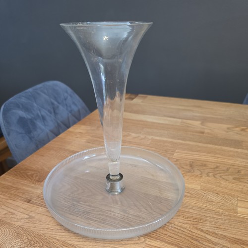 Clear glass epergne with - with, a