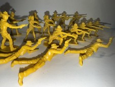 Vintage Plastic Toy Soldiers