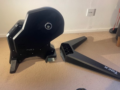 Tacx flux smart turbo trainer - tacx,