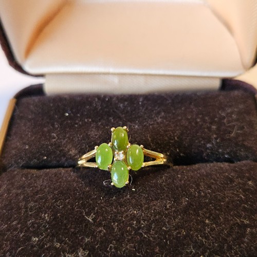Vintage 10k gold - gold, jade