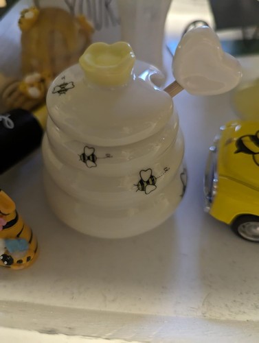 Mini ceramic honey pot with - pot,