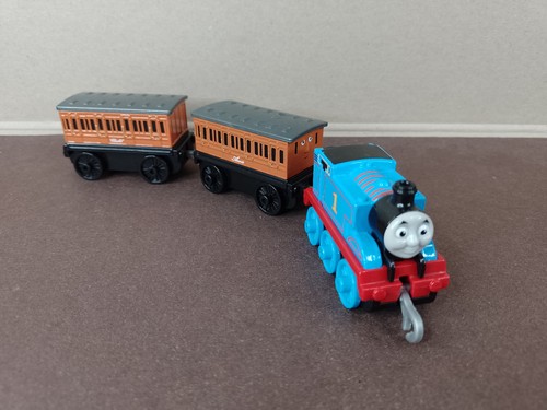 Thomas annie and clarabel - annie,