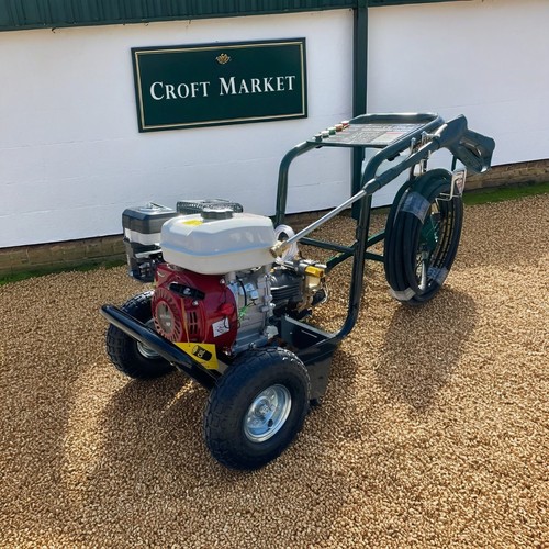 Powerful 7hp petrol - powerful,