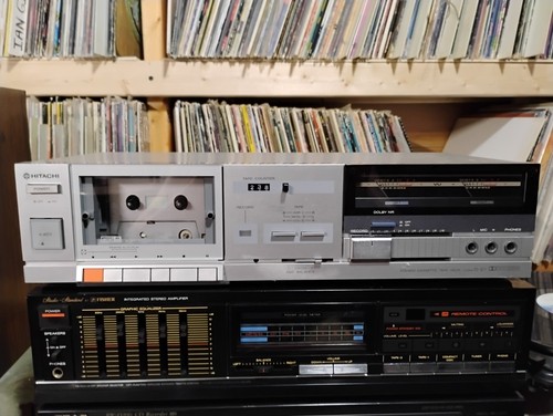 Vintage hitachi cassette - d_e1,