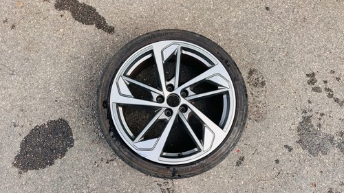 Genuine audi s3 8y - 1x,