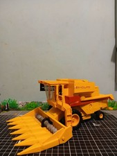 BRITAINS FARM TOYS NEW HOLLAND