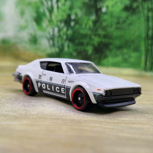 Hot wheels nissan skyline 2000 - hot,