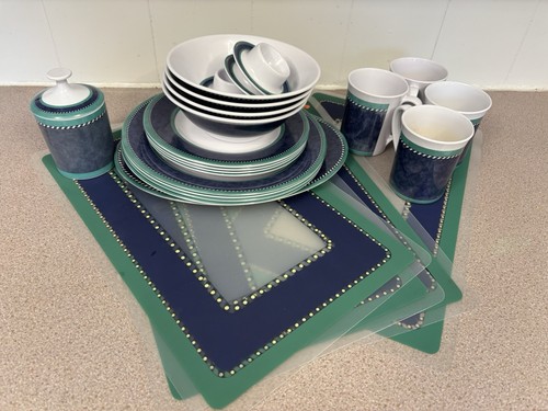Plastic crockery - plastic, (melamine?)