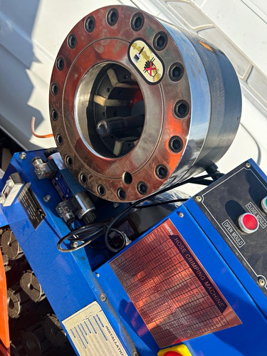 Hydraulic hose crimping - hydraulic,
