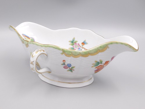 Stunning hand painted herend - hand,