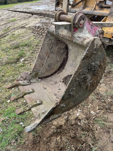 Digger excavator bucket 600mm - digger,