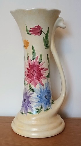 Vintage radford hand - e, painted