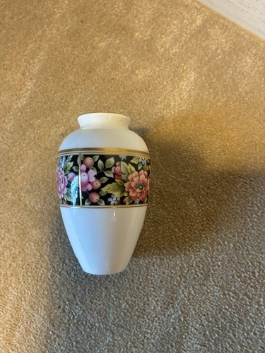Wedgewood bone china - wedgewood,
