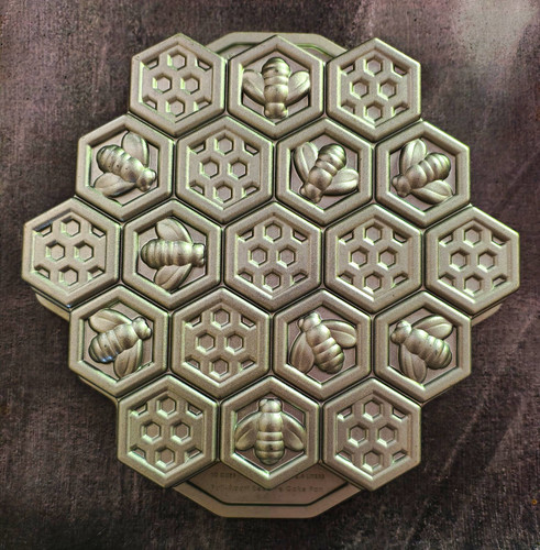 Nordic ware pull - pull-apart, beehive
