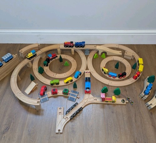 Wooden train track bridges - track,