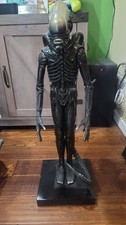 ALIEN BIG CHAP STATUE Medicom Toy with original Art Box! SOLD OUT