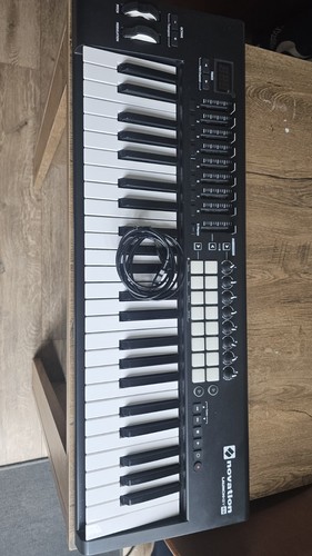 Novation flkey midi - 37,