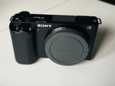 Sony Alpha ZV-E10 +  Charger