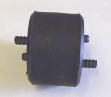 MG METRO TURBO 1982 ONWARDS  NEW FRONT ENGINE MOUNTING RIGHT HAND  C304