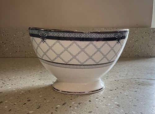 New unused royal - unused,