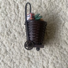 Dolls House Wicker Shopping