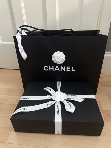 New genuine chanel gift - chanel,