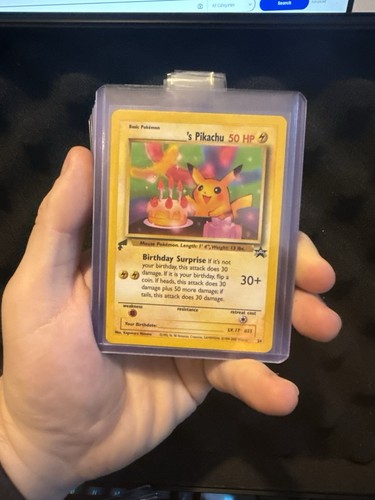 Pikachu world collection 2000 - pikachu,