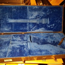 1983 GIBSON EXPLORER CASE USA