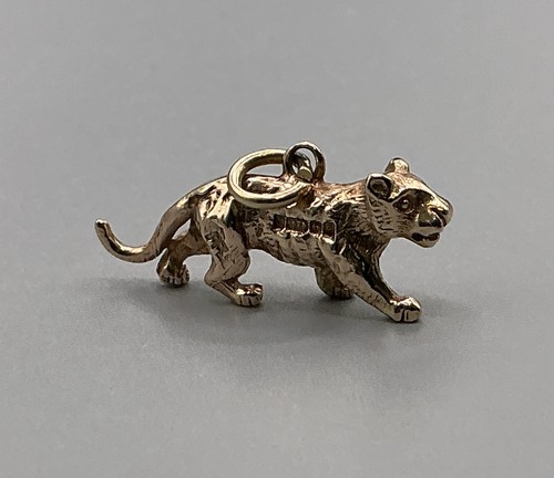 9ct gold tiger charm - /pendant,