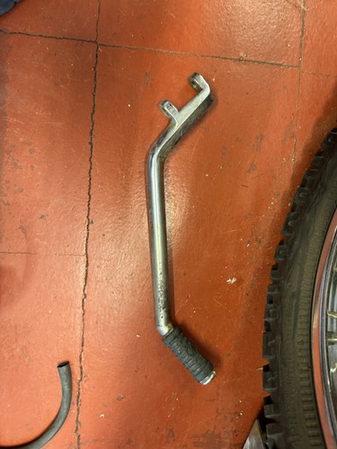 Suzuki gt550 kick start 1974 - start,