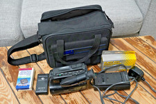 Sony CCD-TR105E Handycam Video