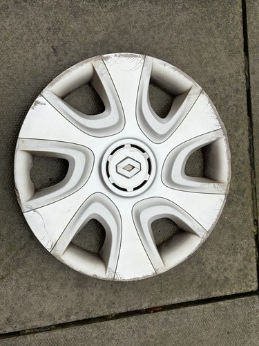 Renault clio wheel trim - clio,
