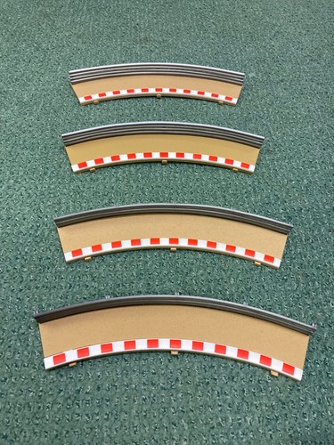 Scalextric borders barriers - &,