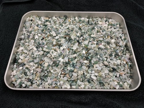 1kg moss agate chips green - moss,