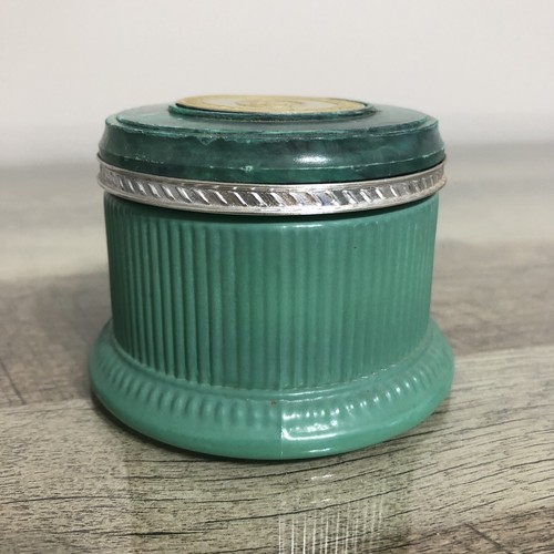 Vintage green ribbed glass - green,