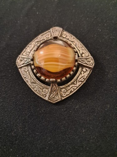 Vintage scottish celtic brooch - vintage,