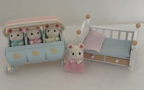Sylvanian families marshmallow - families,