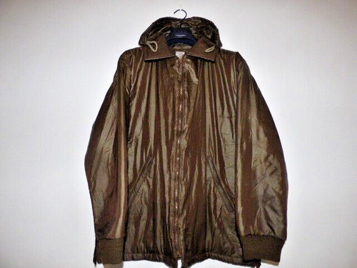 Vtg 1990 c p - vtg, a/w