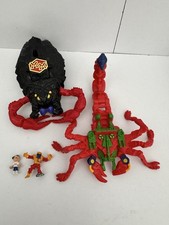 Mighty Max Stings Scorpion