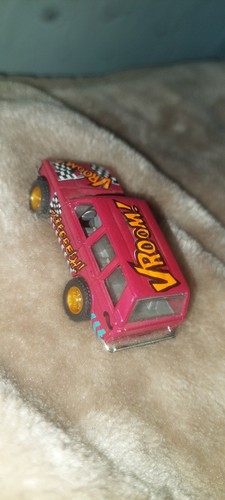 Hot wheels custom real - hot, riders