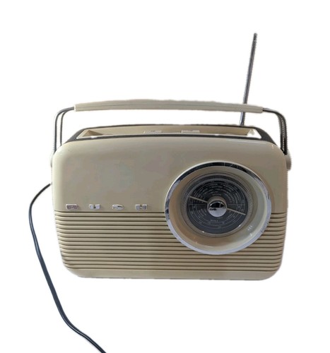 Bush antique radio - bush, tr82