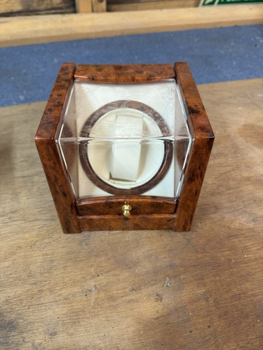 Time tutelary watch winder - watch,